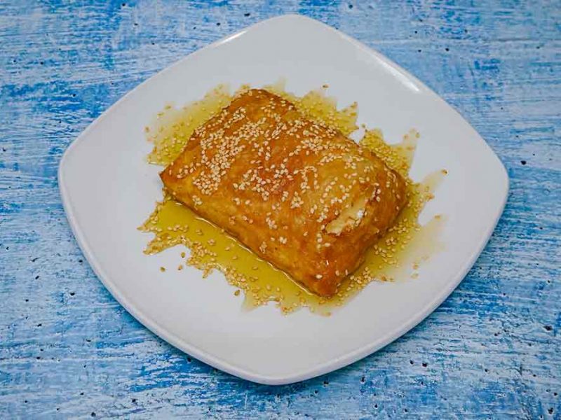 Baked Feta Cheese with Honey and Sesame